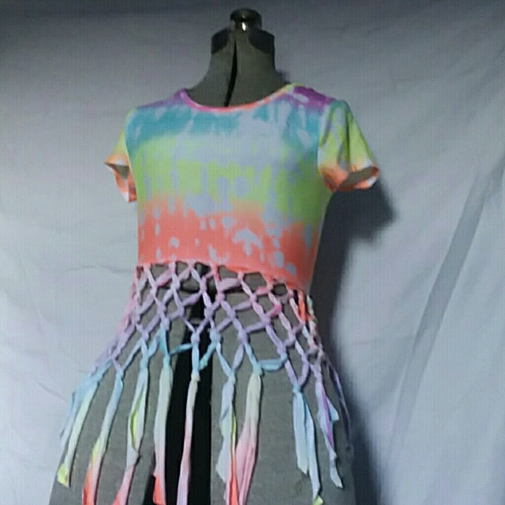 Tie-dye crop top